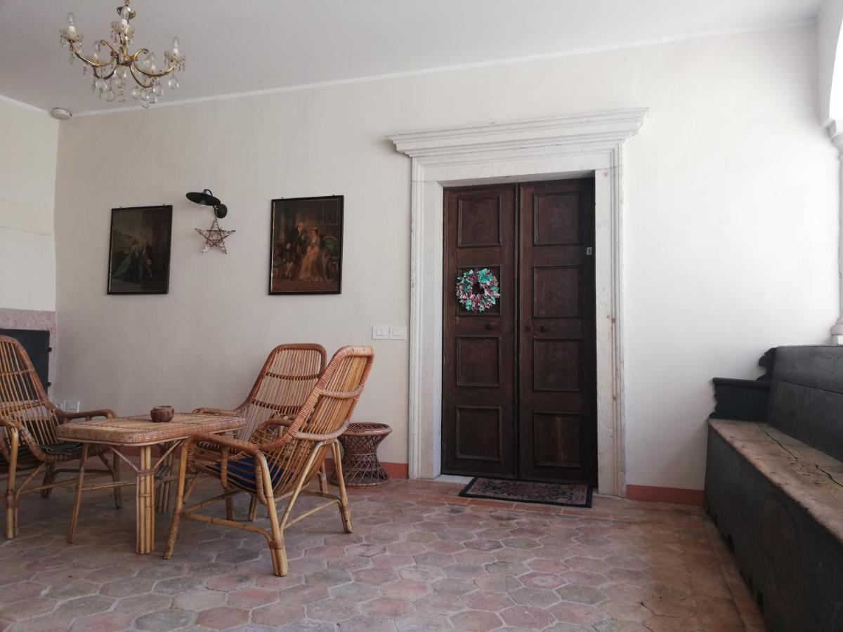 Colle Ameno Room And Breakfast Rovereto  Exteriör bild