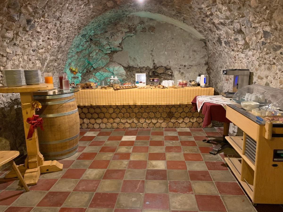 Colle Ameno Room And Breakfast Rovereto  Exteriör bild